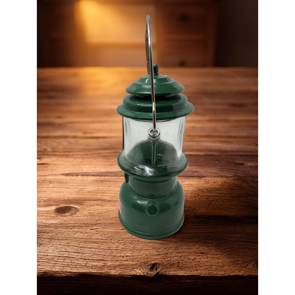 Vintage Avon Wild Country Cologne Coleman Lantern Bottle - Picture 2 of 10